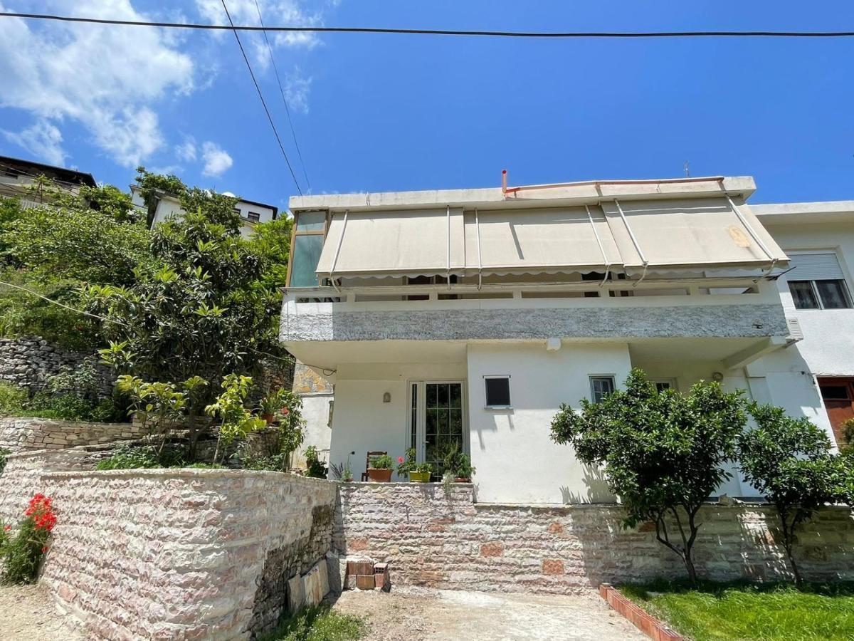 Latifi Gasthof Gjirokastër