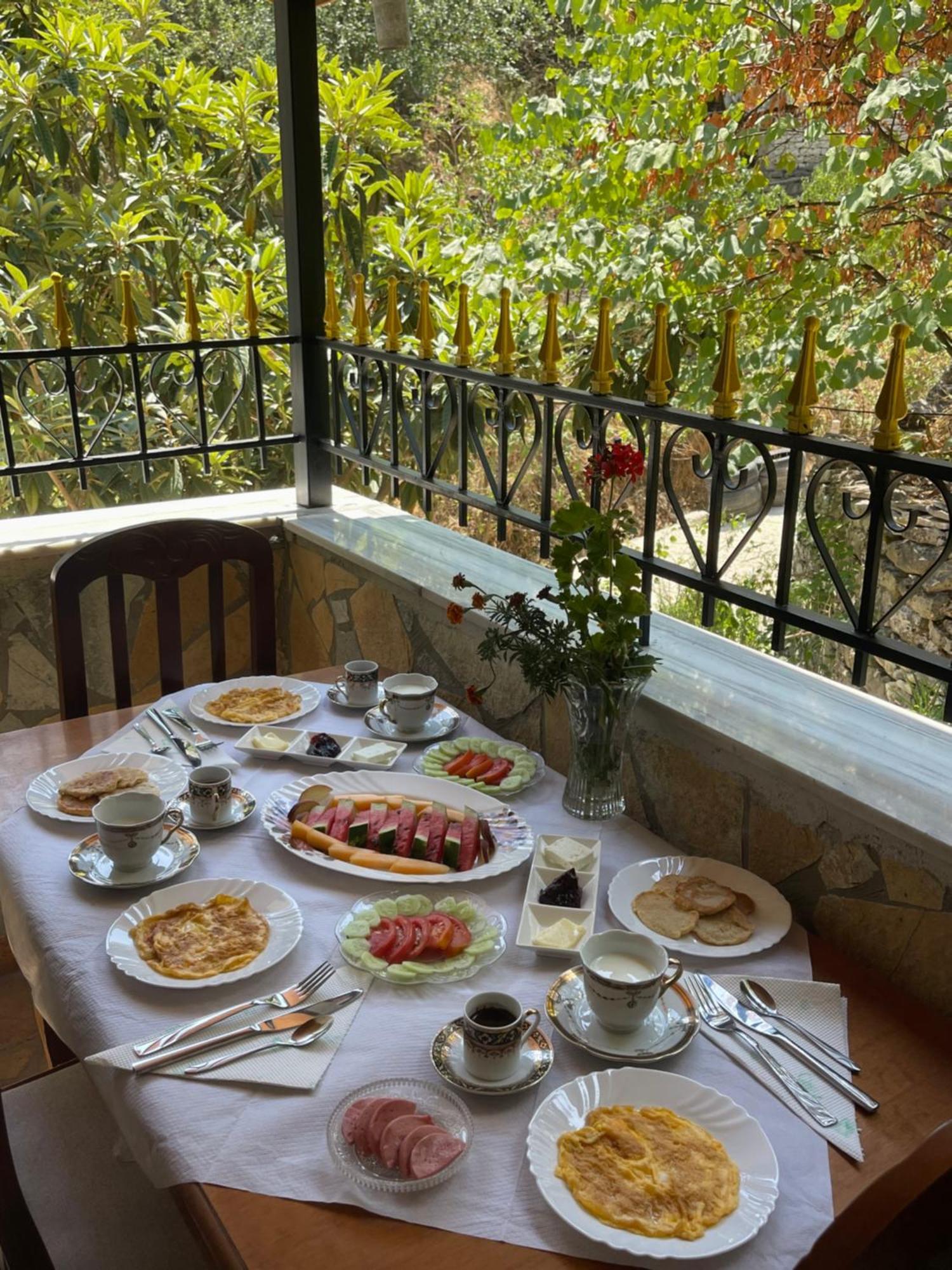 Latifi * Gjirokastër